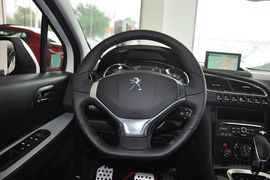 2013款标致3008