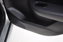 2013款标致307两厢1.6L自动舒适版