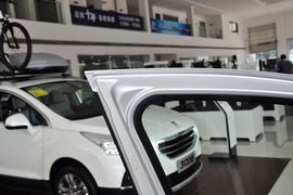 2013款标致307两厢1.6L自动舒适版