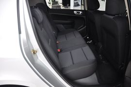 2013款标致307两厢1.6L自动舒适版