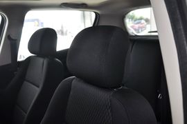 2013款标致307两厢1.6L自动舒适版