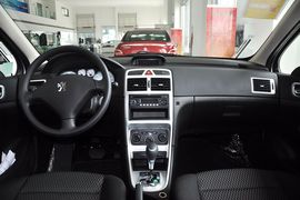 2013款标致307两厢1.6L自动舒适版