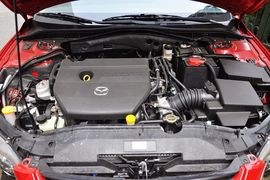 2013款马自达MAZDA6
