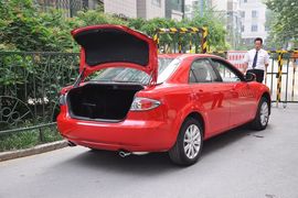 2013款马自达MAZDA6
