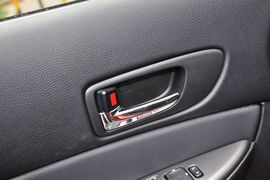 2013款马自达MAZDA6