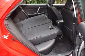 2013款马自达MAZDA6