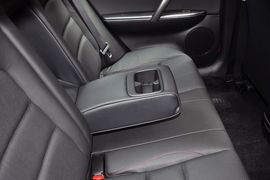 2013款马自达MAZDA6