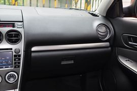 2013款马自达MAZDA6