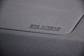 2013款马自达MAZDA6