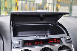 2013款马自达MAZDA6