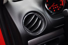 2013款马自达MAZDA6