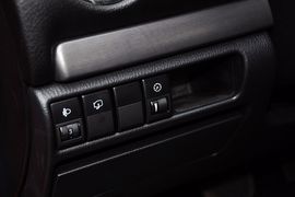 2013款马自达MAZDA6