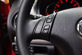 2013款马自达MAZDA6