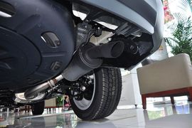 2012款丰田汉兰达2.7L两驱7座豪华版