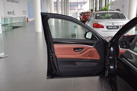 2013款宝马528i