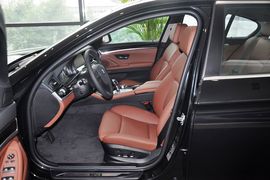 2013款宝马528i