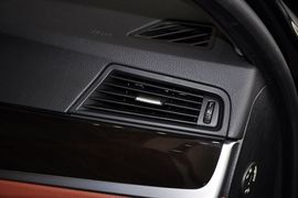 2013款宝马528i