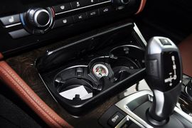 2013款宝马528i