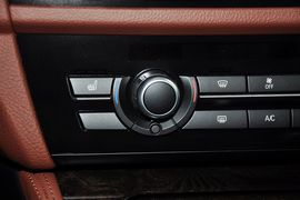 2013款宝马528i