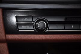 2013款宝马528i