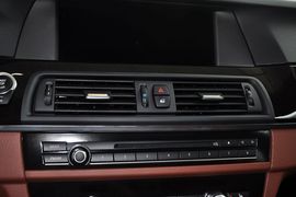 2013款宝马528i