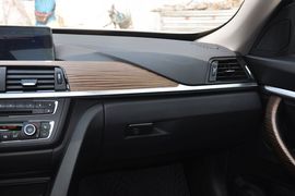 2013款宝马335i