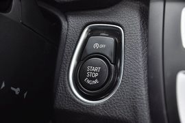 2013款宝马335i