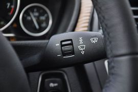 2013款宝马335i