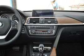 2013款宝马335i