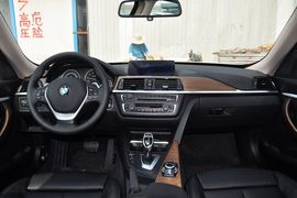 2013款宝马335i