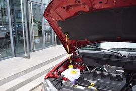 2014款Jeep指南者2.4L四驱豪华版