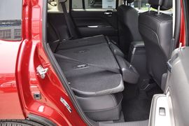 2014款Jeep指南者2.4L四驱豪华版