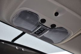 2014款Jeep指南者2.4L四驱豪华版
