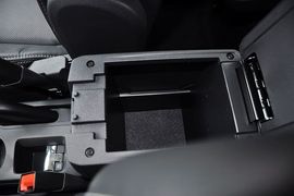 2014款Jeep指南者2.4L四驱豪华版