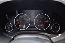 2014款Jeep指南者2.4L四驱豪华版