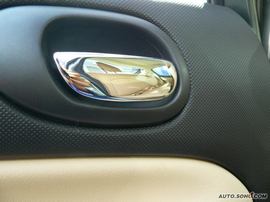2009款东风标致207两厢