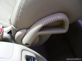 2009款东风标致207两厢