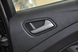 2013款福特翼虎1.6GTDi自动舒适型