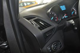 2013款福特翼虎1.6GTDi自动舒适型