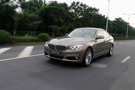 2013款宝马328i