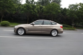2013款宝马328i