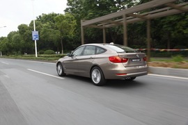 2013款宝马328i