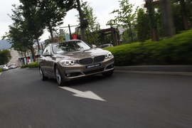 2013款宝马328i