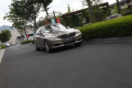 2013款宝马328i