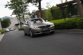 2013款宝马328i