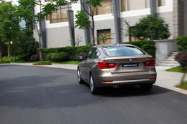 2013款宝马328i