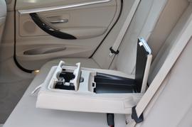 全新宝马3系GT图解内饰部分