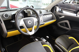 2013款smart城市游侠特别版新车实拍