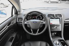 2017款福特蒙迪欧EcoBoost