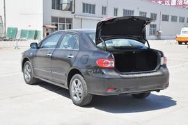 2013款丰田卡罗拉1.8L